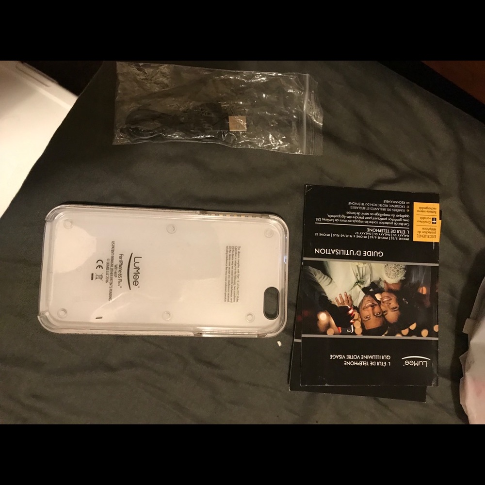 LUMEE CASE